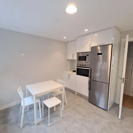 116a - 6 Personas En Plena Playa De Apartament *